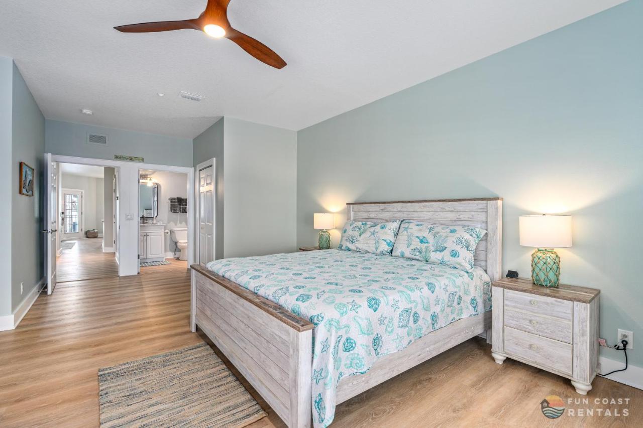On Flagler Avenue! Dog Friendly With Balcony And Parking Walk To The Beach! Нью-Смірна-Біч Екстер'єр фото